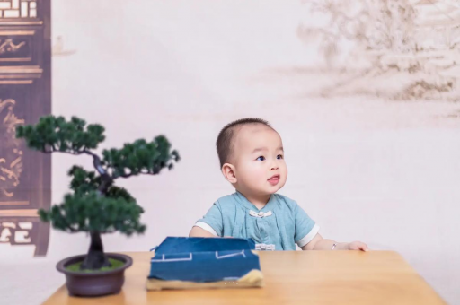 唐山宝宝喊肚子疼怎么回事
